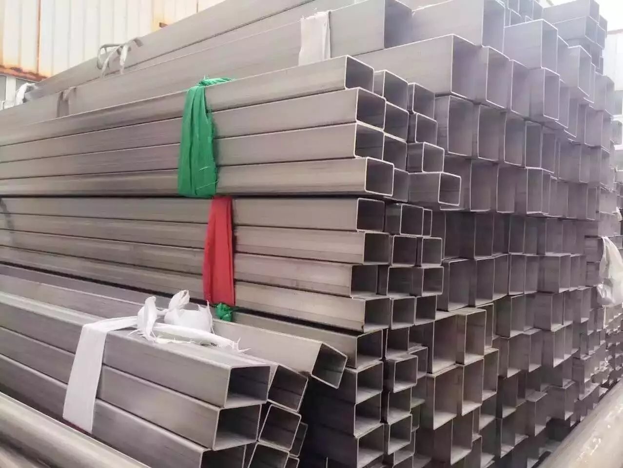 TP304不銹鋼管化成分是多少？